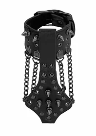 צמיד עם קוצים ושרשראות - Bracelet with Spikes and Chains